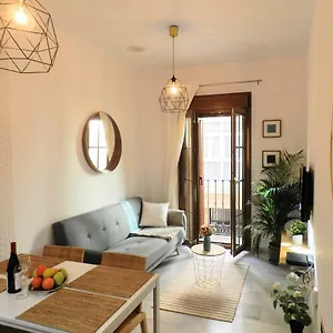 https://homely-malaga-ancha-del-carmen.1costadelsol.com